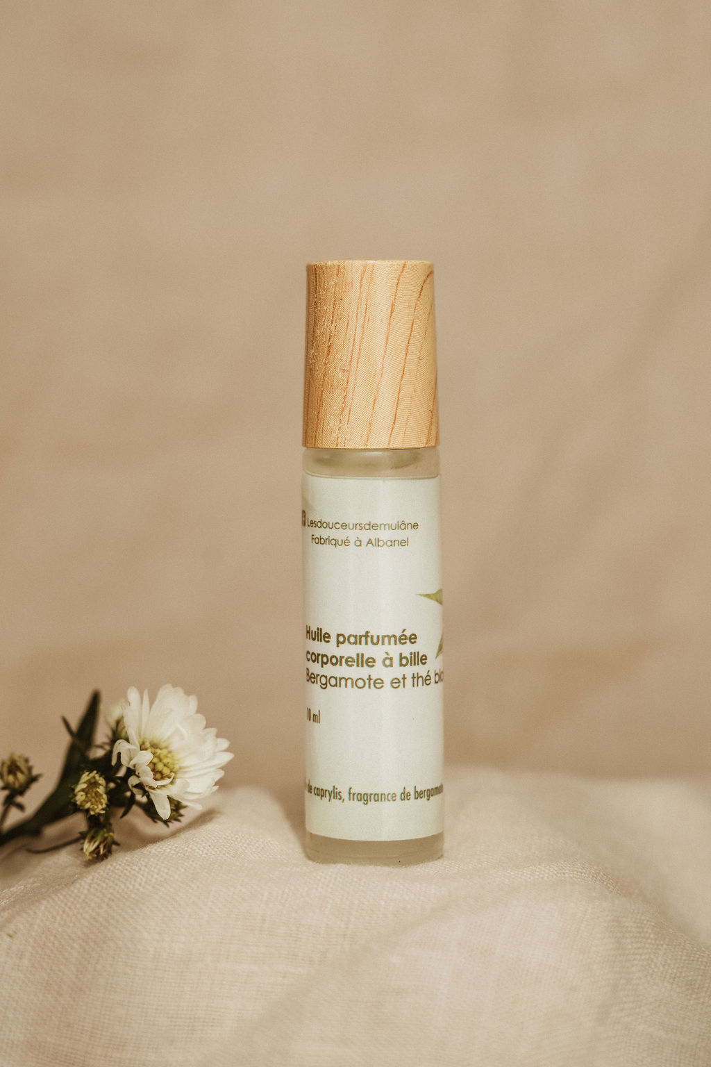 Parfum à bille bergamote et thé blanc